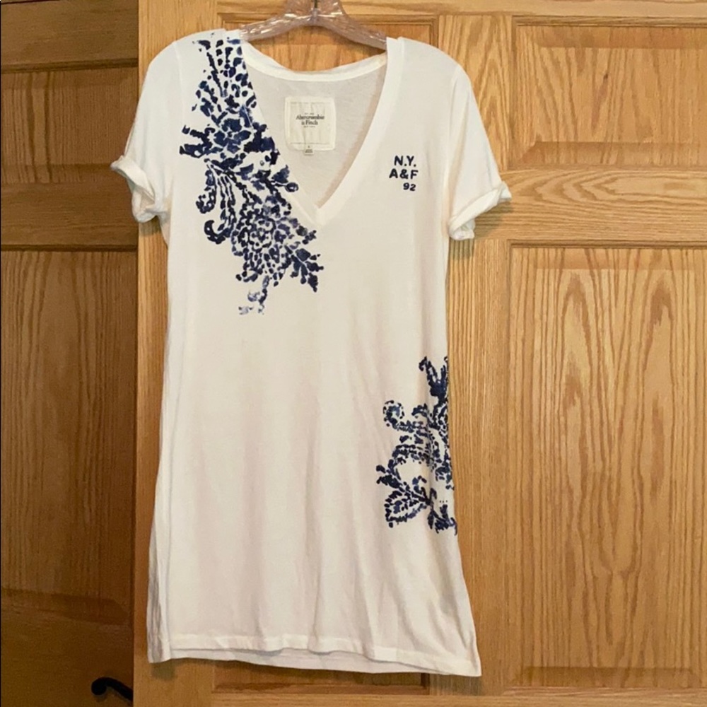 Vintage Abercrombie & Fitch oversized v neck